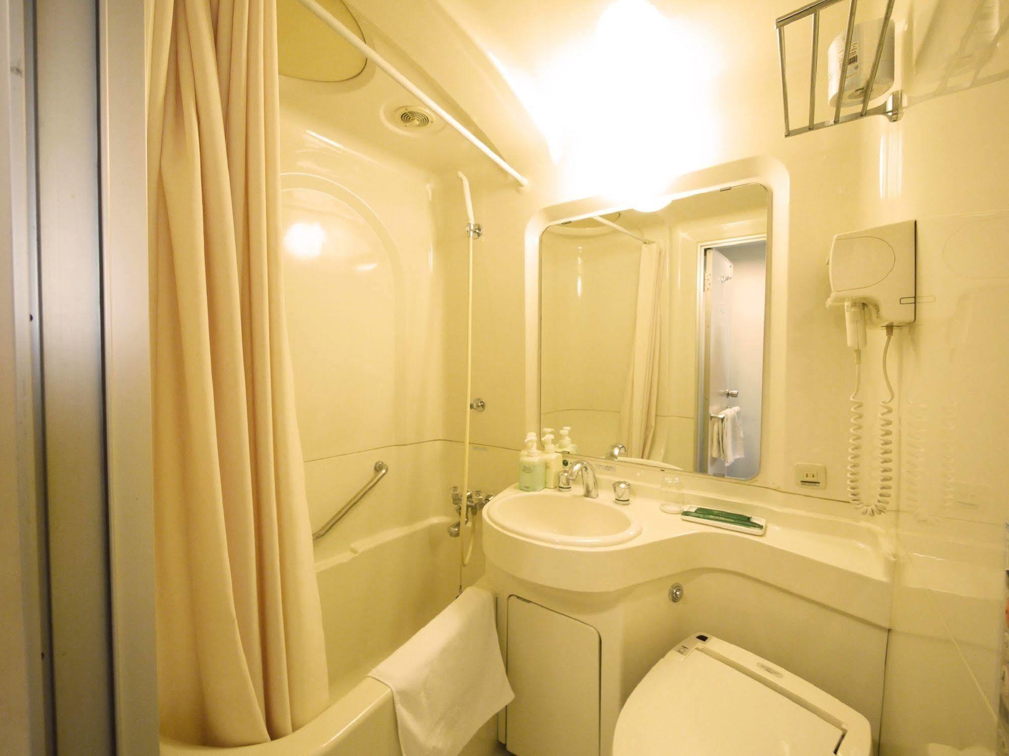 Hotel Route-Inn Wakamiya Inter Miyawaka Екстериор снимка