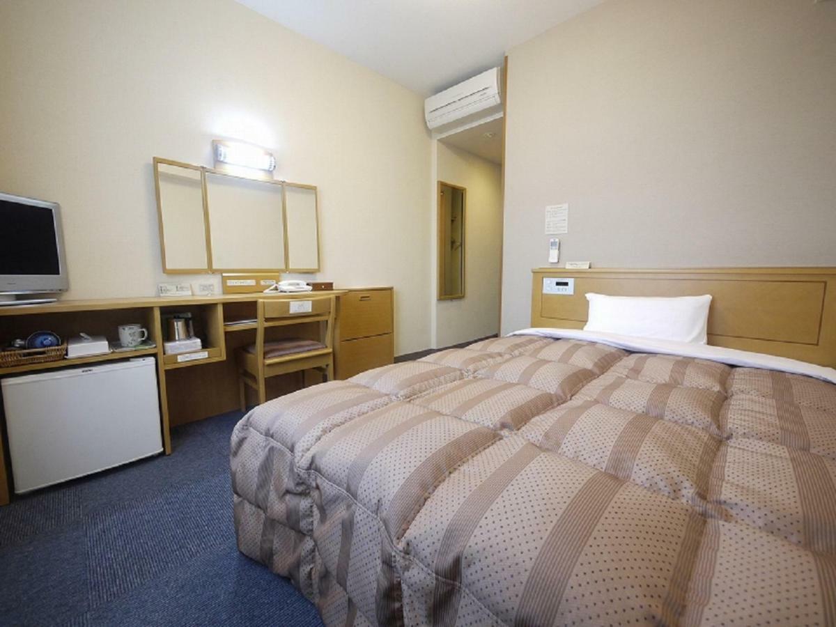 Hotel Route-Inn Wakamiya Inter Miyawaka Екстериор снимка