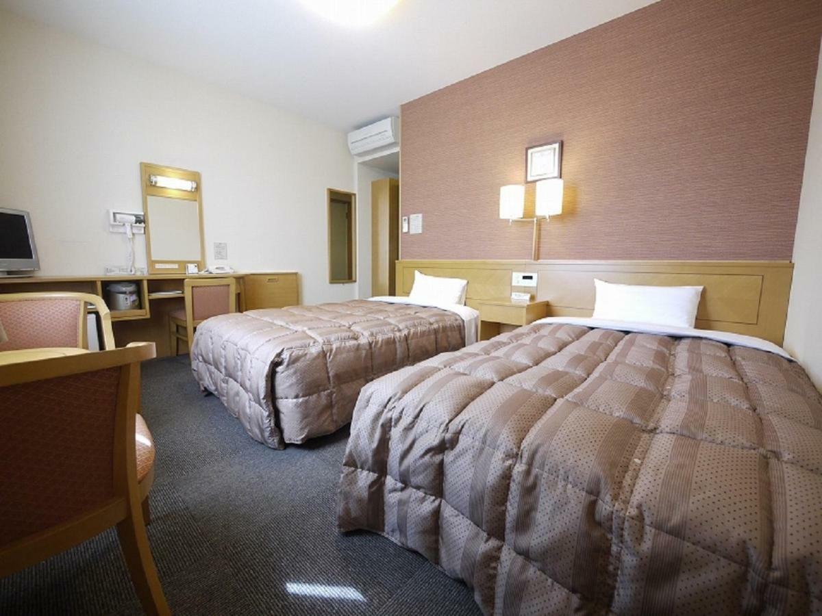 Hotel Route-Inn Wakamiya Inter Miyawaka Екстериор снимка
